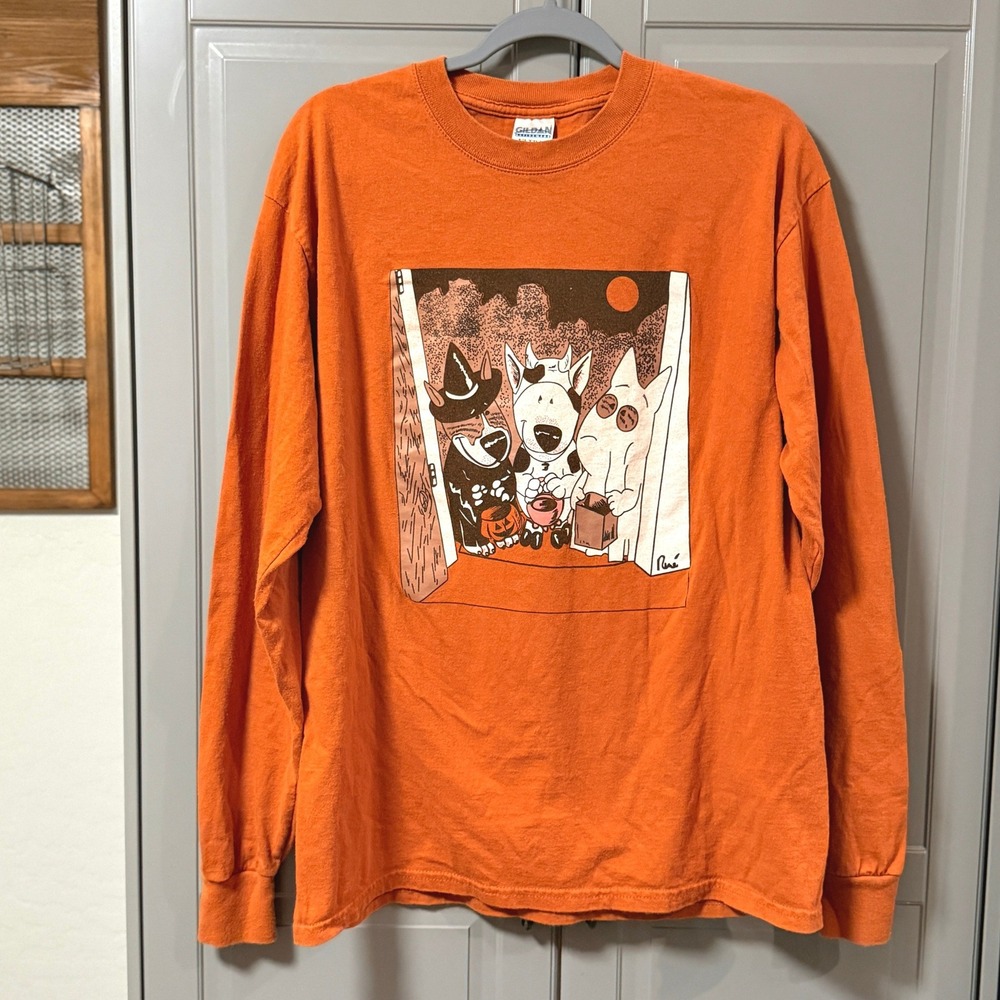 Gildan Unisex Vintage Halloween Dogs Long Sleeve Graphic T-Shirt,Orange,L